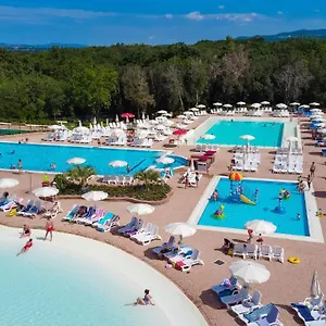 База отдыха Hu Village, Монтескудайо