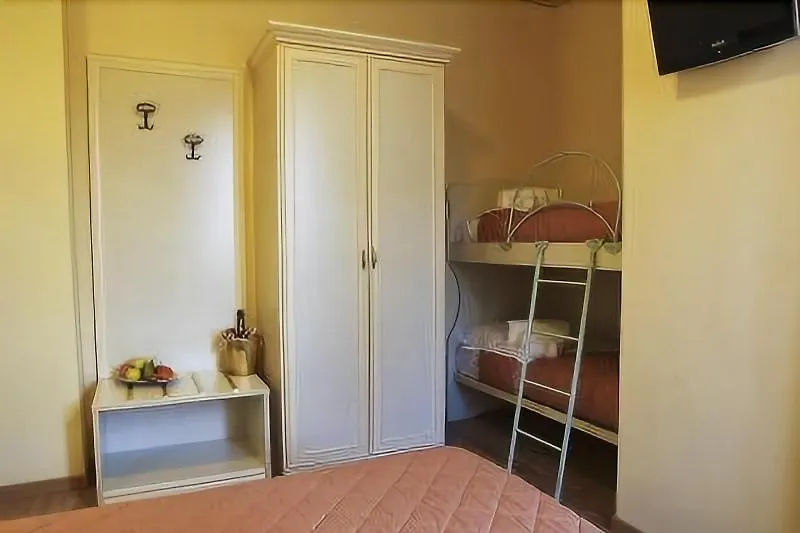Hotel Il Monte Монте-Сан-Савино
